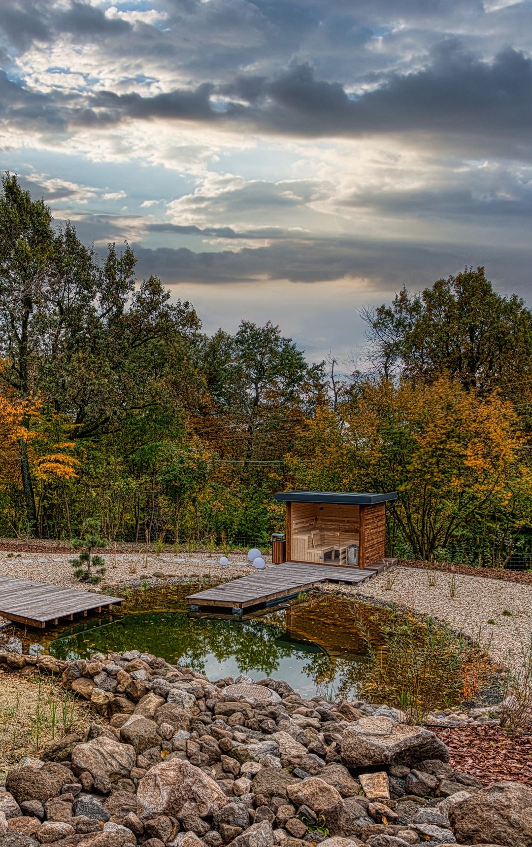 Színpompás ősz a Pilisben